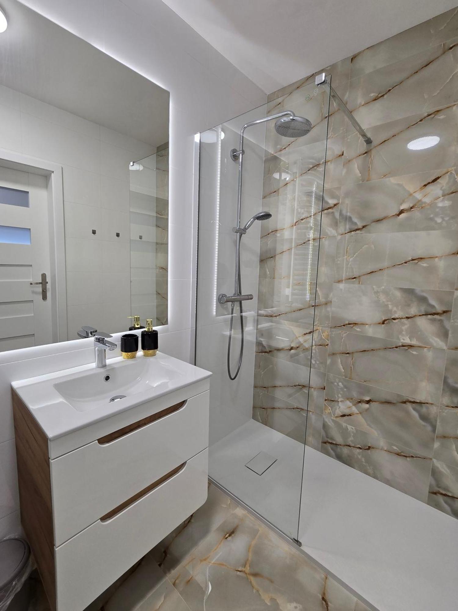 Ekskluzywny Apartament + Garaz Cracovia Exterior foto